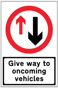 GIVE WAY TO ONCOMING TRAFFIC (REFLECTIVE FOLD UP) 900X600MM